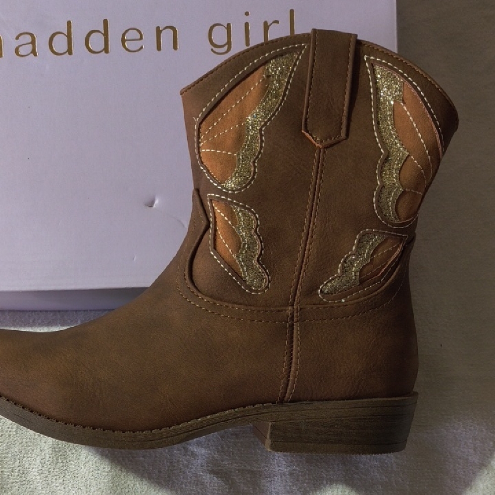 Madden Girl Tan and Gold Kids Boots